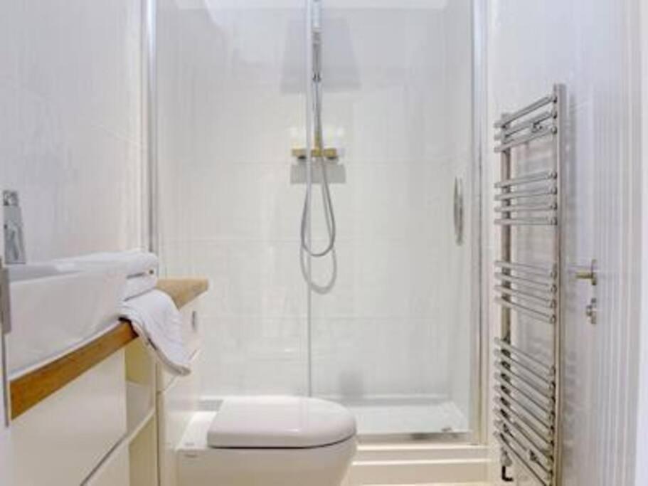 Mole Hole Apartment Towcester Ngoại thất bức ảnh